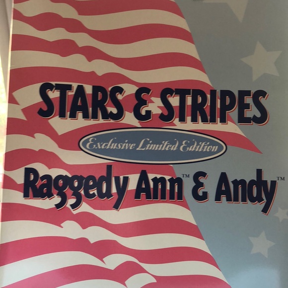 Stars & Stripes Raggedy Ann & Andy - Picture 7 of 8